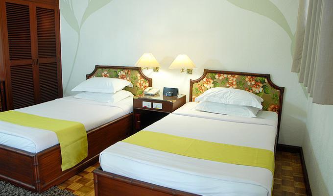 Oasis Hotel Анхелес Экстерьер фото